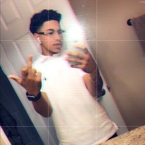 Meet your Posher, Noe